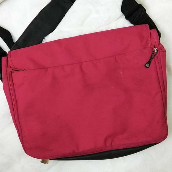 Columbia Red Canvas Laptop or Baby Bag - Picture 9 of 11